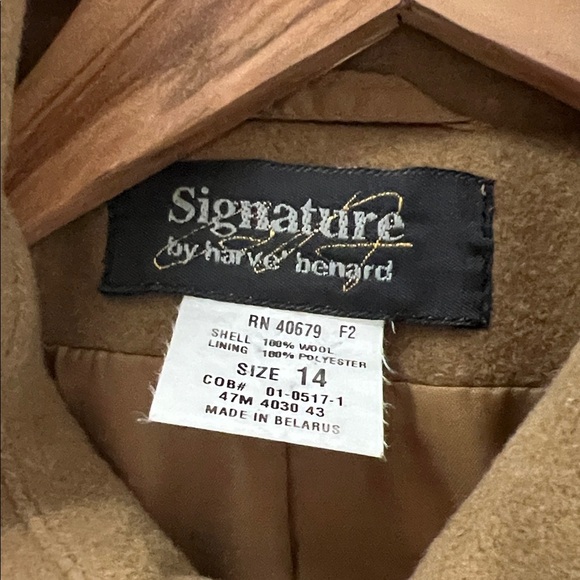 Signature Camel Button-Up Jacket - Picture 7 of 7